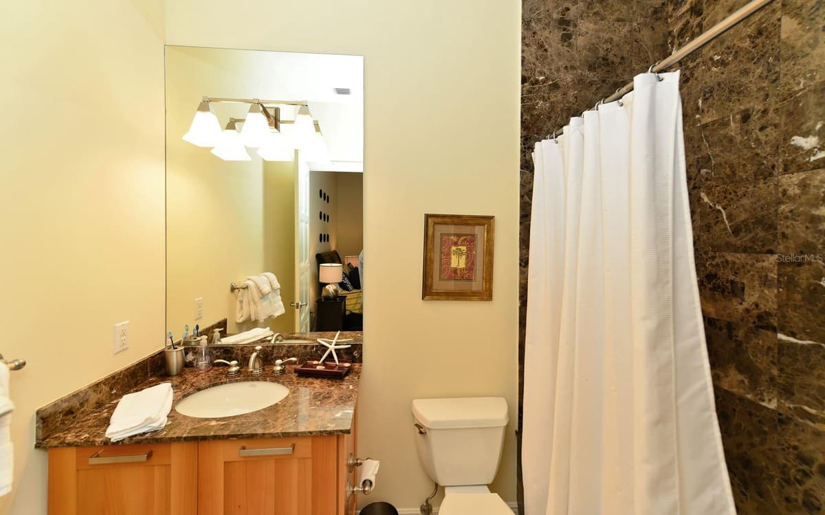 1080 SEAGROVE LANE — photo 36 of 61