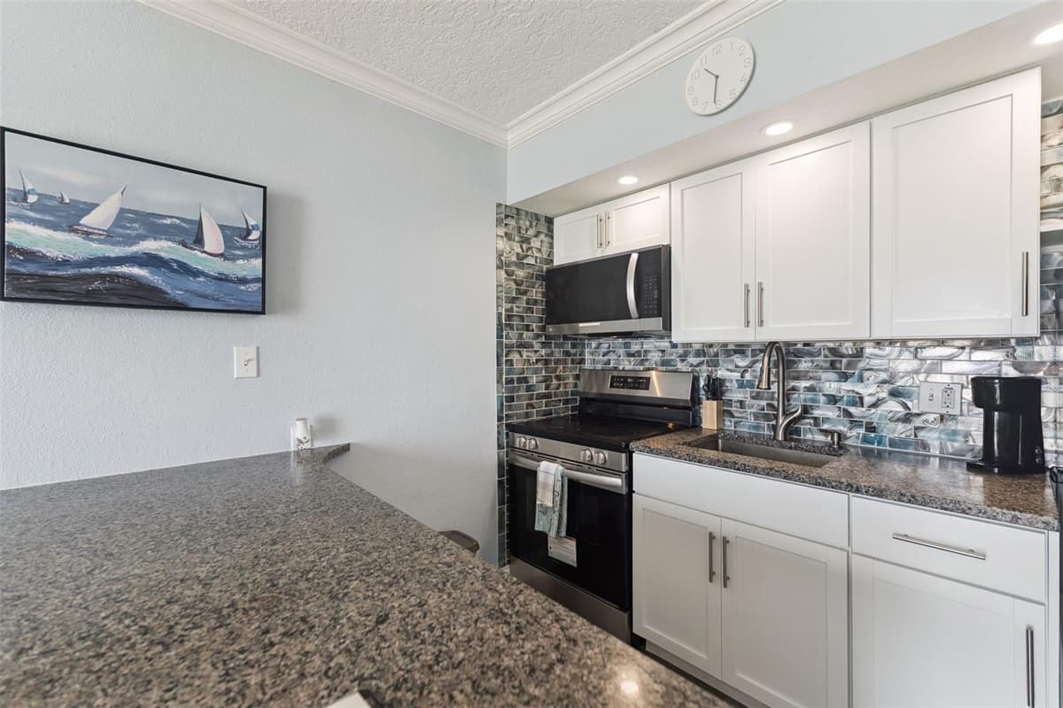 219 ATLANTIC AVENUE — photo 10 of 27