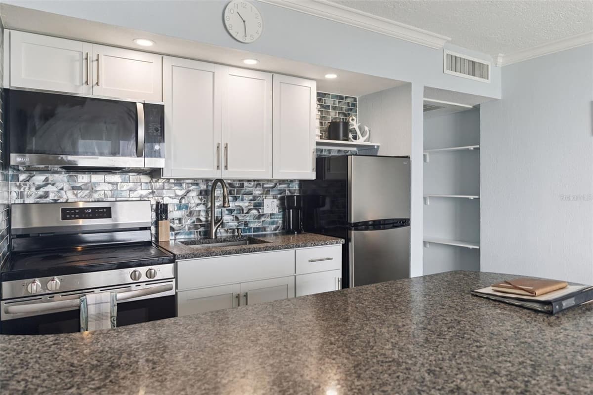 219 ATLANTIC AVENUE — photo 11 of 27
