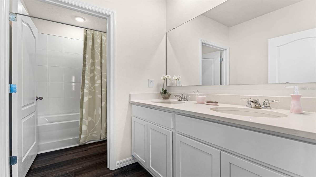 5204 BLANKET FLOWER STREET — photo 9 of 20