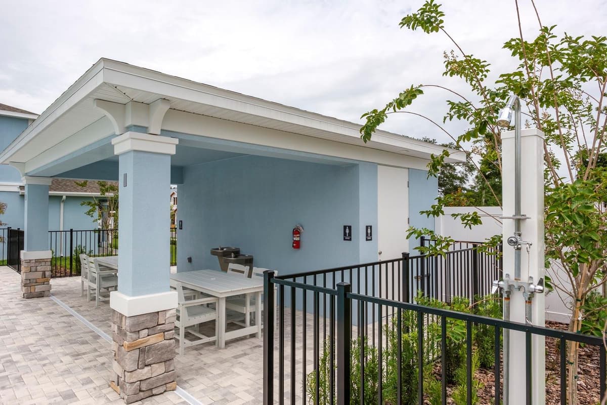 2544 MARIO WAY — photo 8 of 14