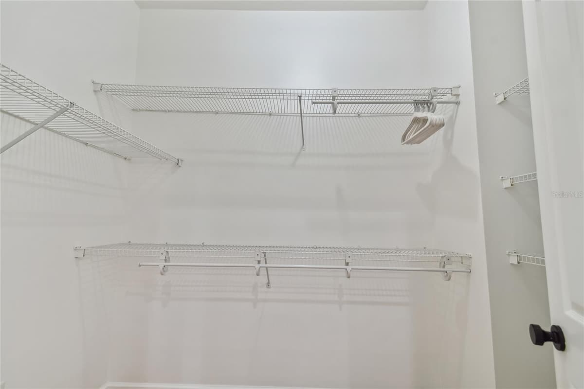 701 PACKWOOD AVENUE — photo 39 of 70