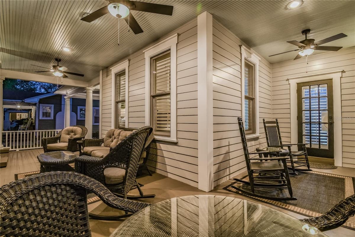 701 PACKWOOD AVENUE — photo 5 of 70