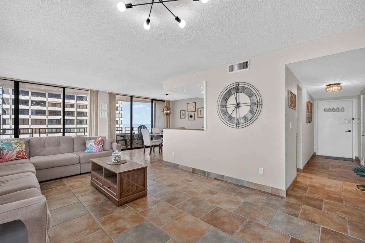 2828 ATLANTIC AVENUE — photo 16 of 62