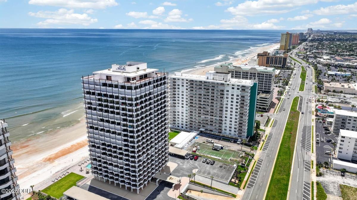 2828 ATLANTIC AVENUE — photo 46 of 62