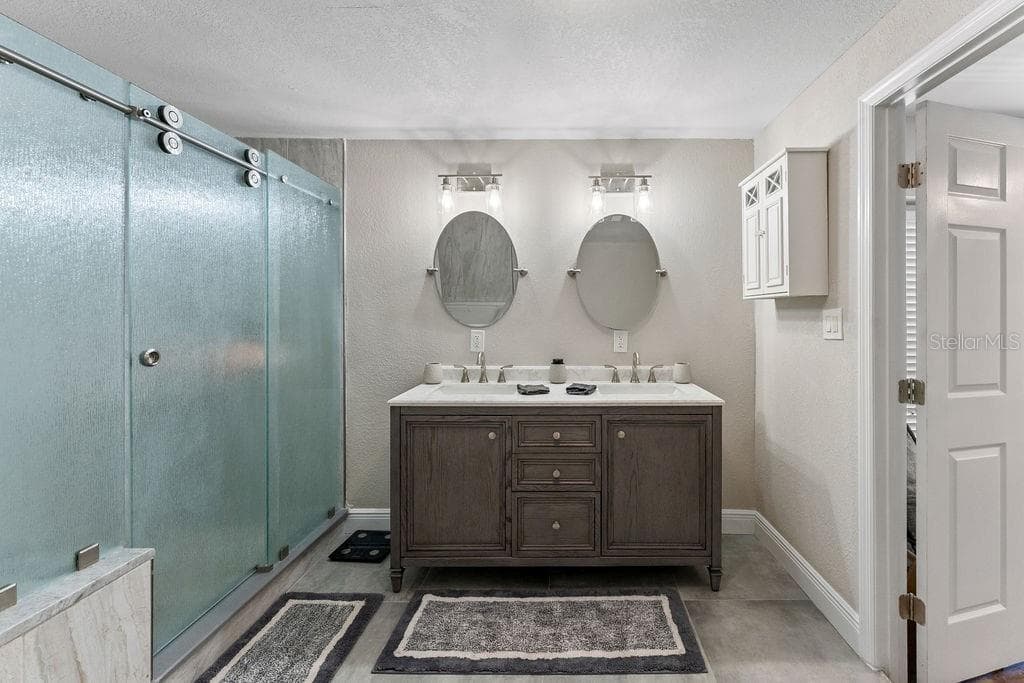 9009 1ST STREET — photo 31 of 39