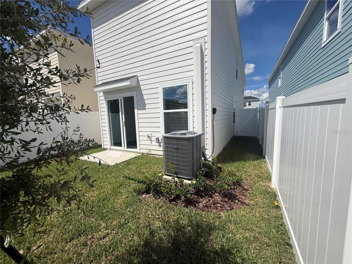 9189 71ST COURT — photo 16 of 31