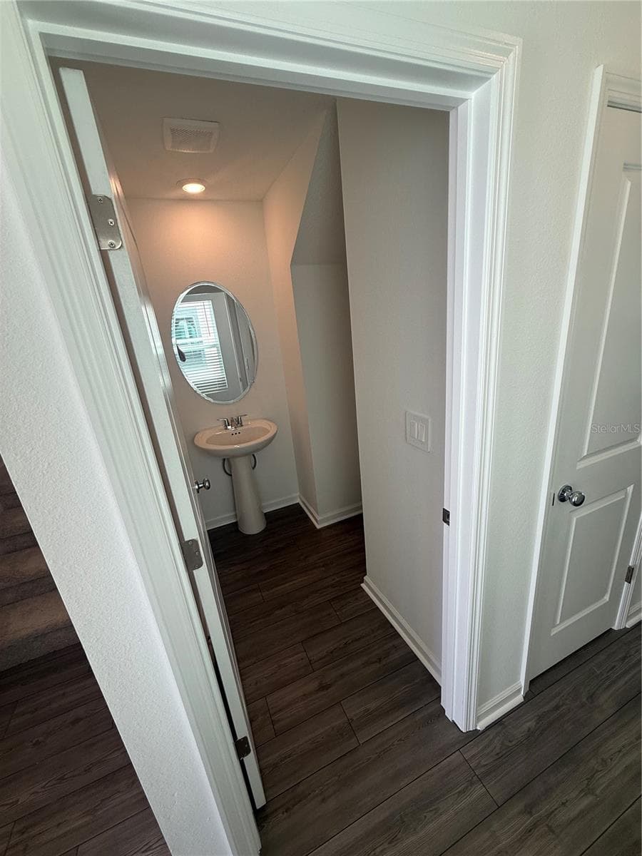 9189 71ST COURT — photo 8 of 31