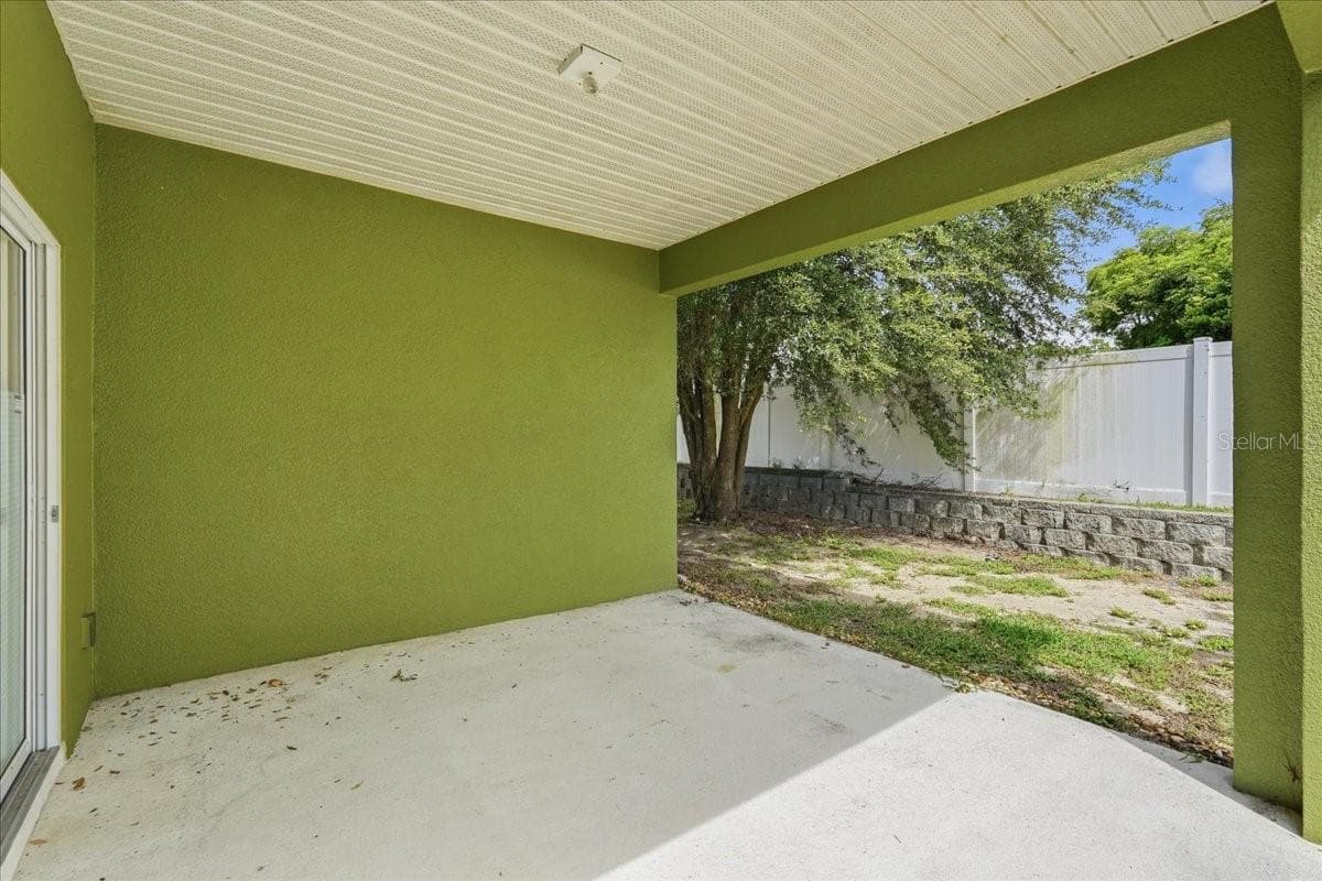 1268 SALISBURY DR — photo 34 of 55