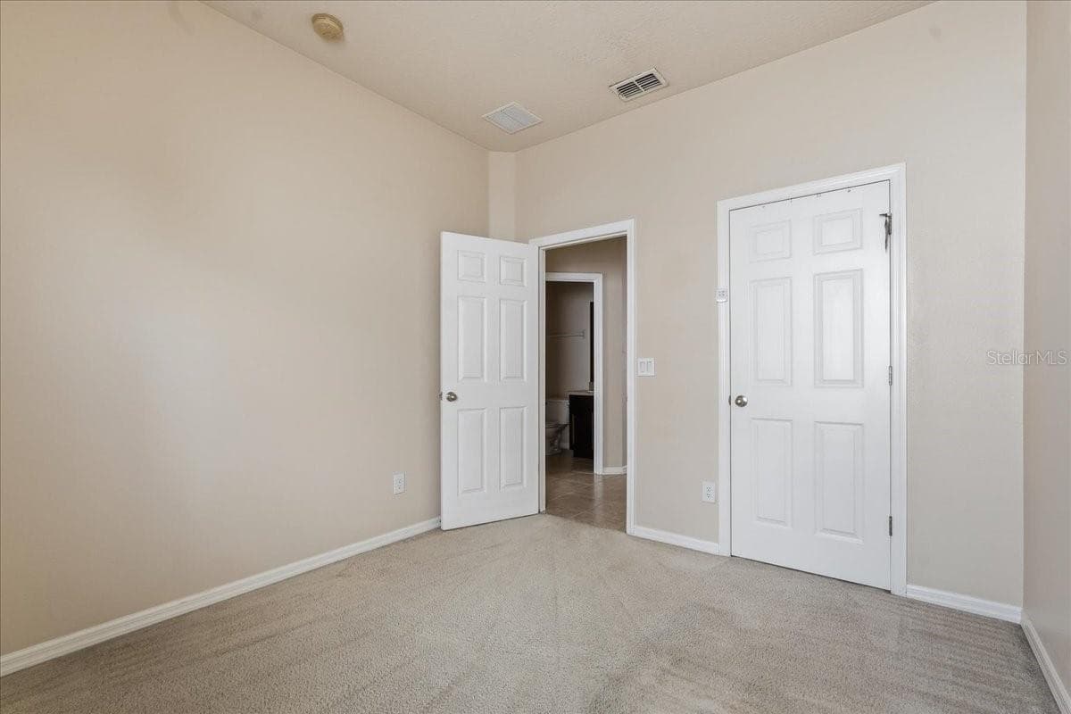 1268 SALISBURY DR — photo 26 of 55