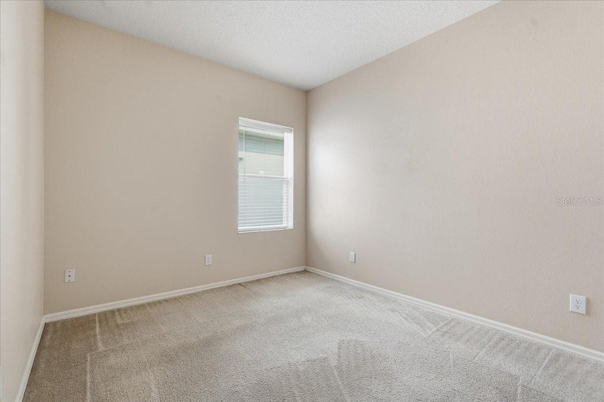 1268 SALISBURY DR — photo 27 of 55