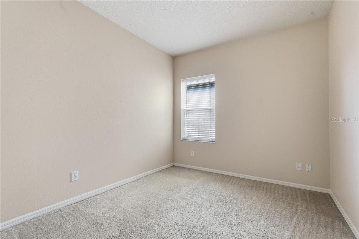 1268 SALISBURY DR — photo 25 of 55