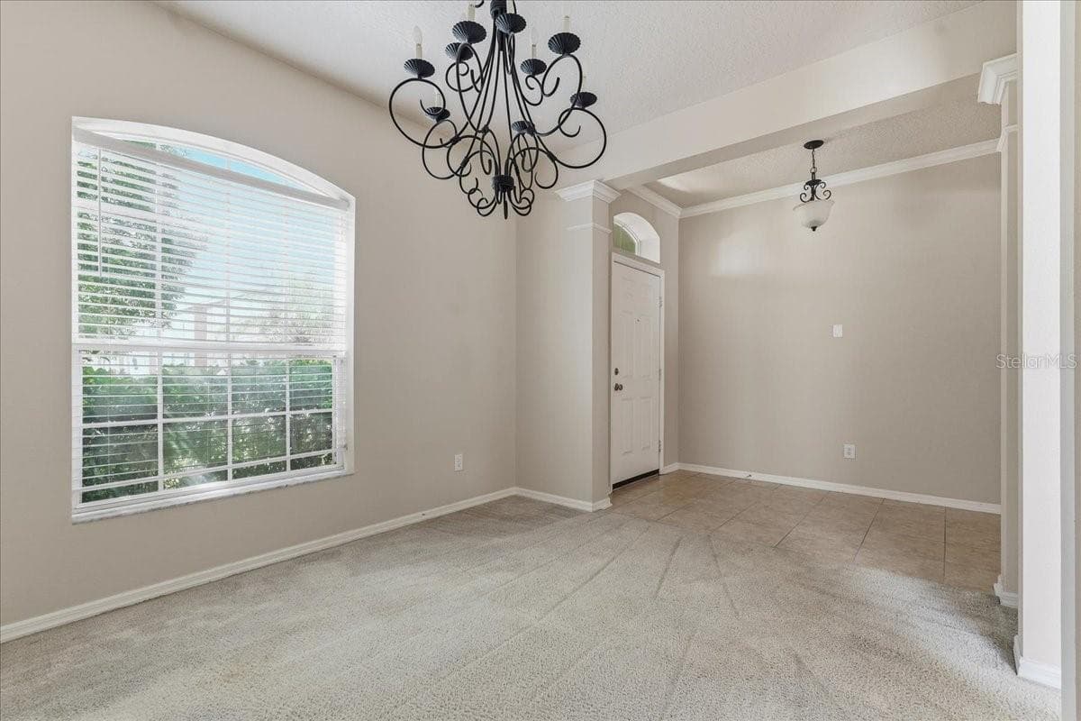 1268 SALISBURY DR — photo 14 of 55