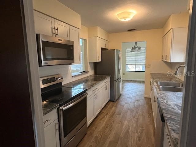 2832 44TH PLACE — photo 4 of 11