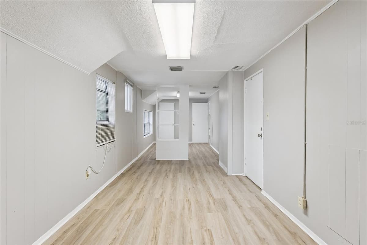 112 PASADENA PLACE — photo 19 of 51