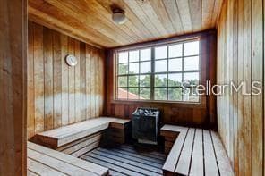 2400 FEATHER SOUND DRIVE — photo 31 of 39