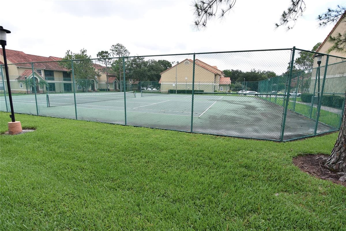 409 FOUNTAINHEAD CIRCLE — photo 19 of 20