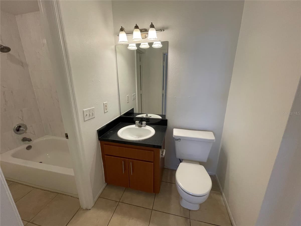 409 FOUNTAINHEAD CIRCLE — photo 9 of 20