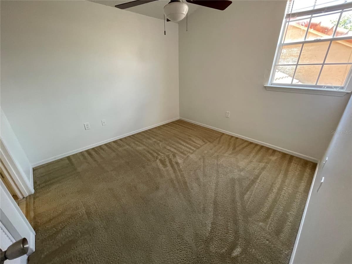 409 FOUNTAINHEAD CIRCLE — photo 11 of 20