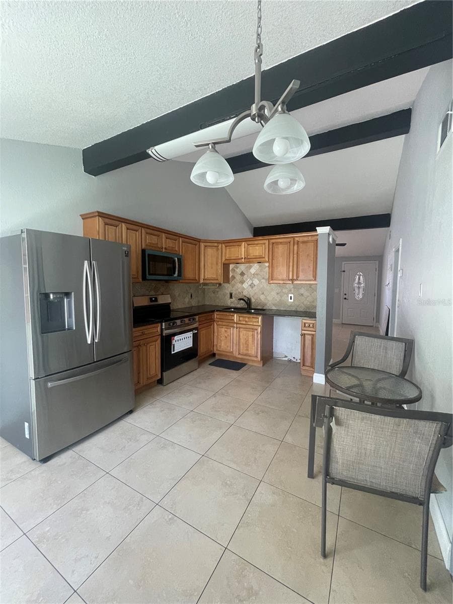 8524 CATALINA DRIVE — photo 8 of 21