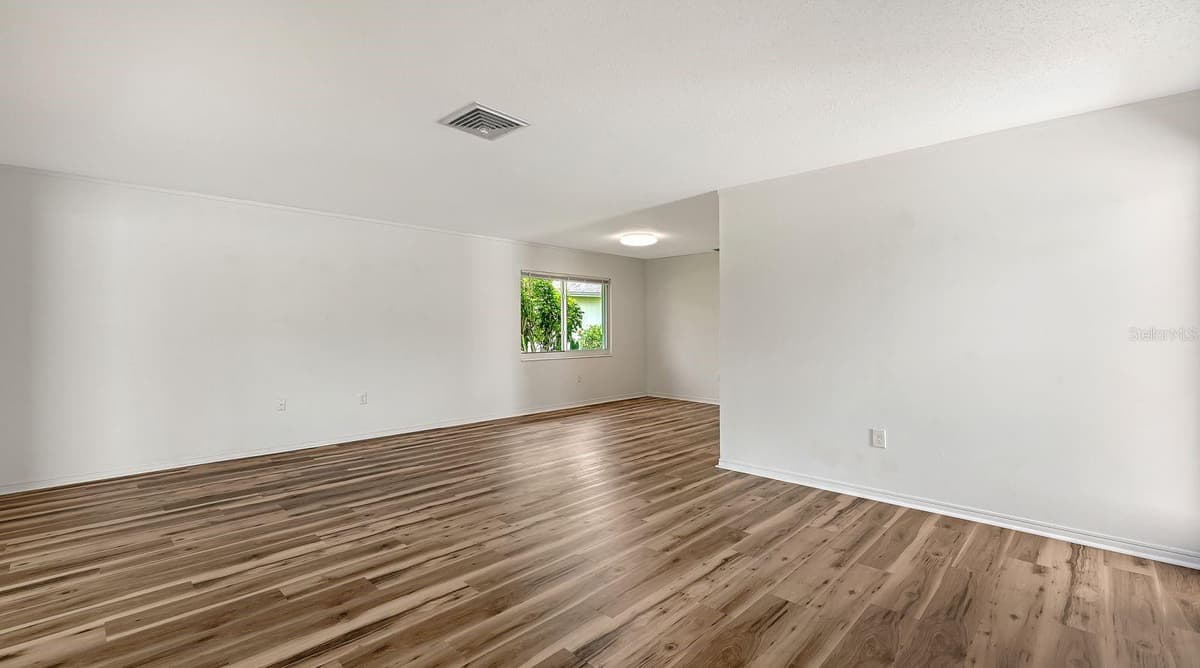 6906 CURTISS AVENUE — photo 15 of 58