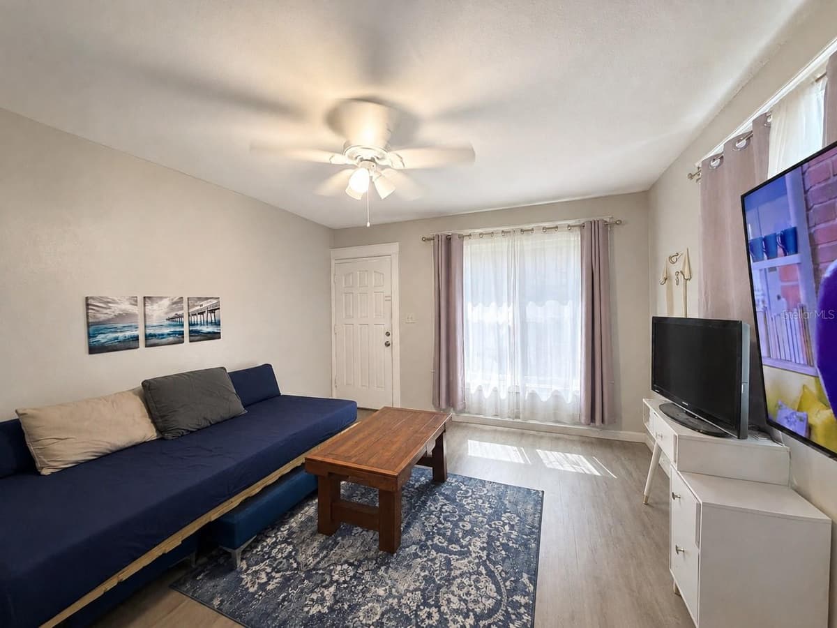 625 AVENUE B — photo 11 of 19