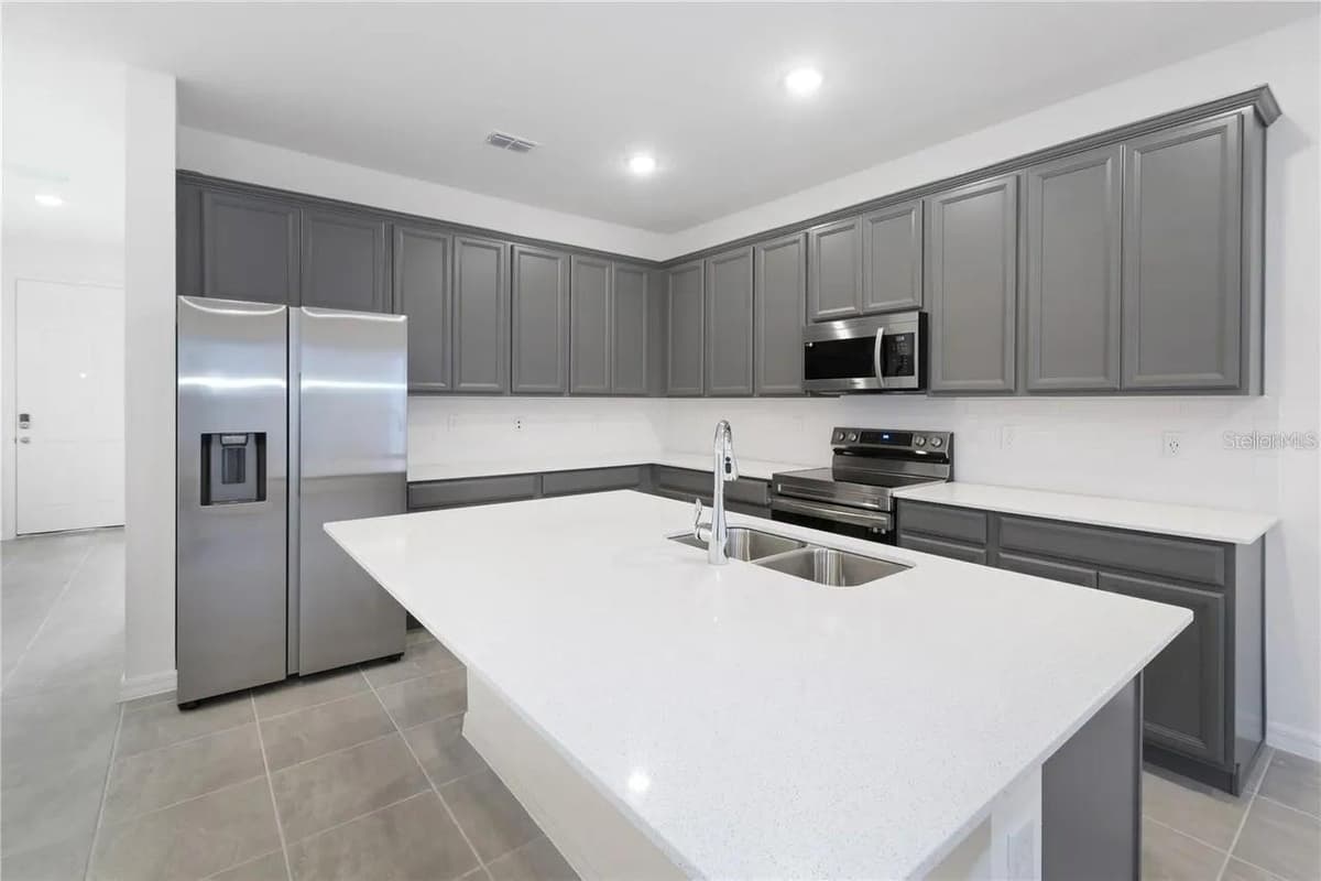 7025 TWILIGHT BAY DRIVE — photo 2 of 13