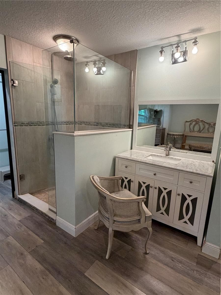 833 COLLINS AVENUE — photo 10 of 28