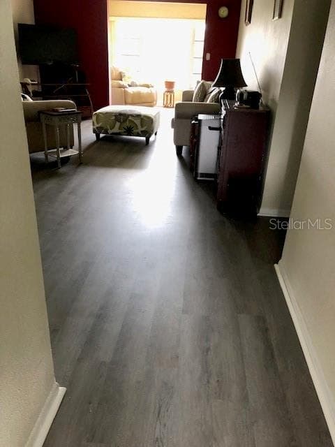 333 LAKE HOWARD DRIVE — photo 3 of 9