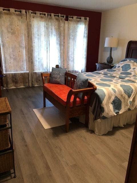 333 LAKE HOWARD DRIVE — photo 5 of 9