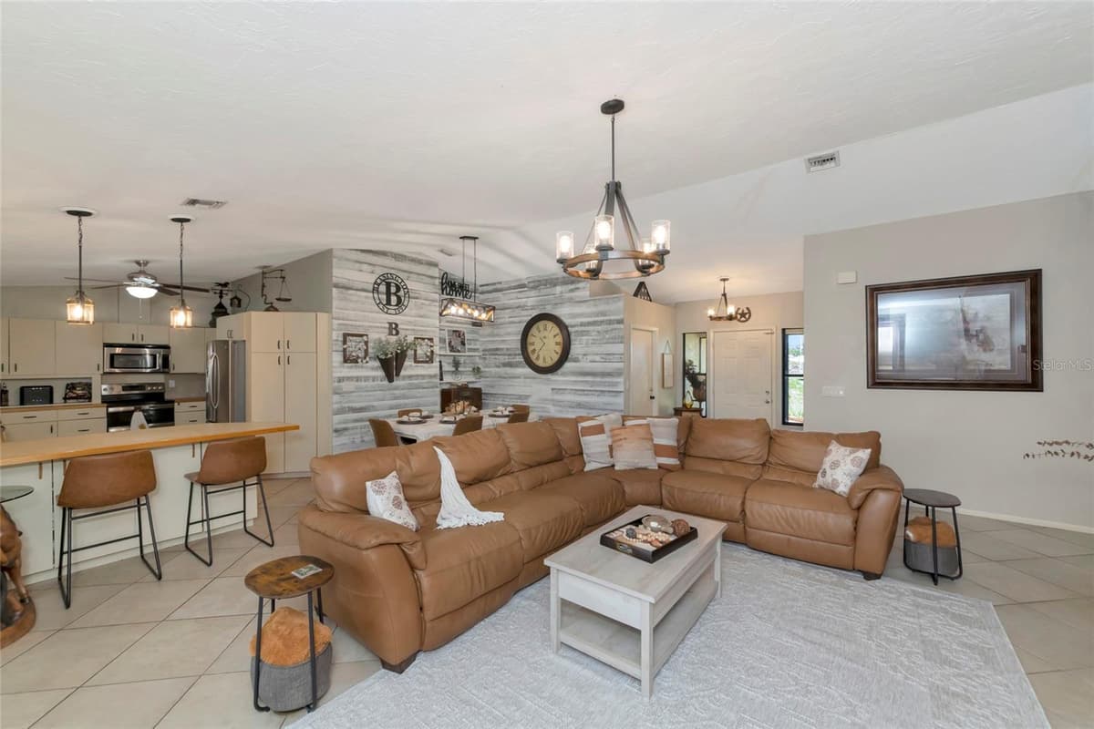 710 MYAKKA RD — photo 10 of 99