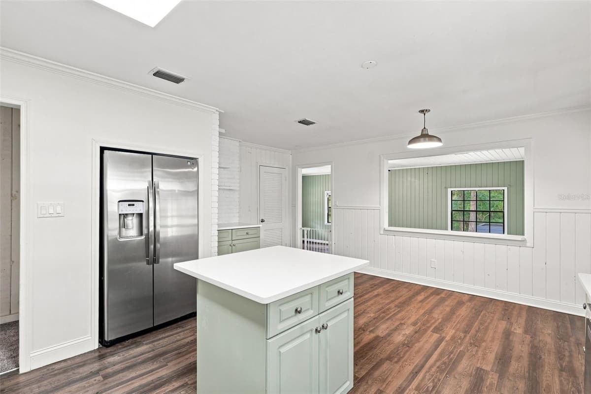 1095 RIDGEWOOD AVENUE — photo 15 of 31