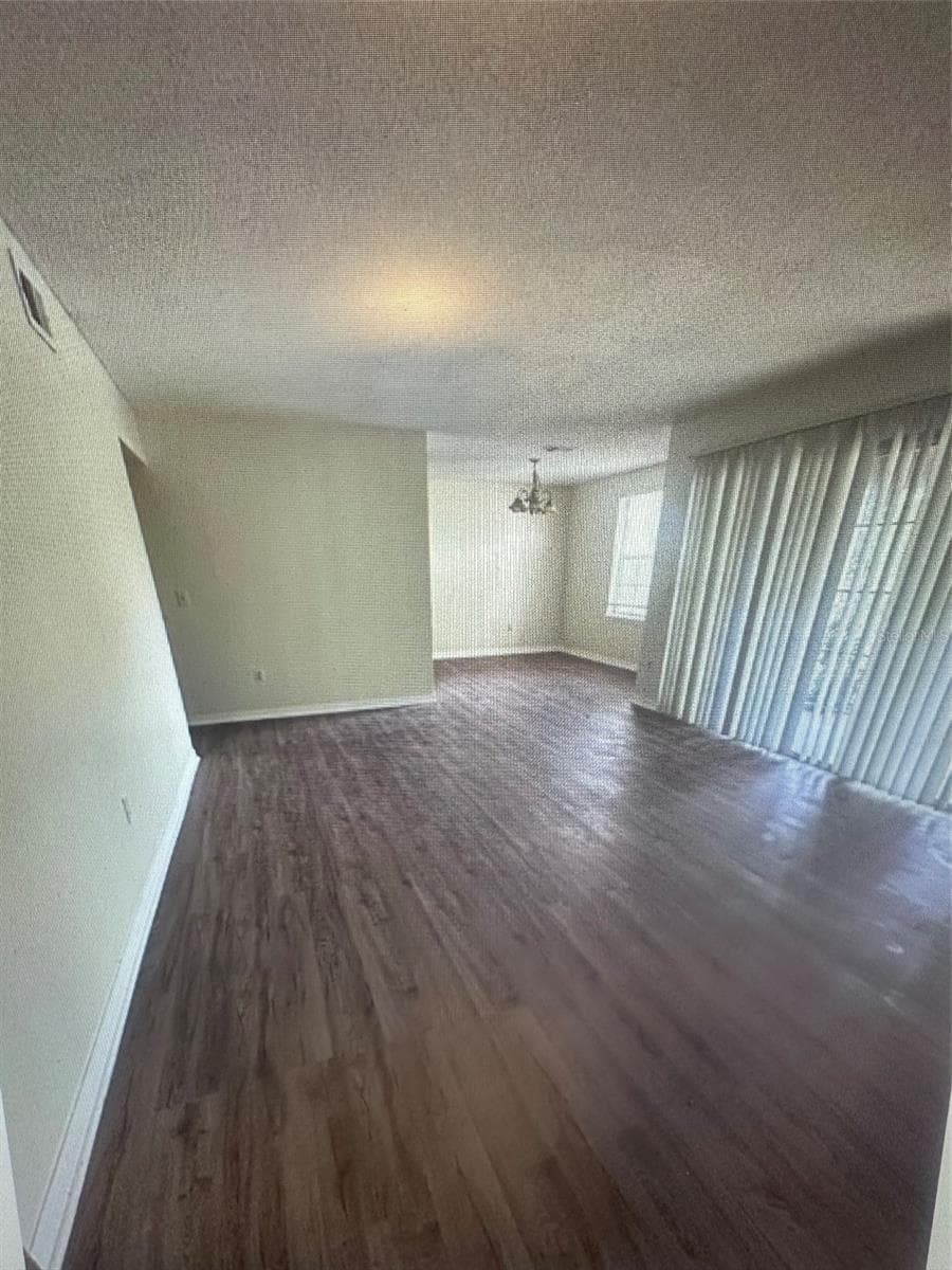 4007 VERSAILLES DRIVE — photo 13 of 25