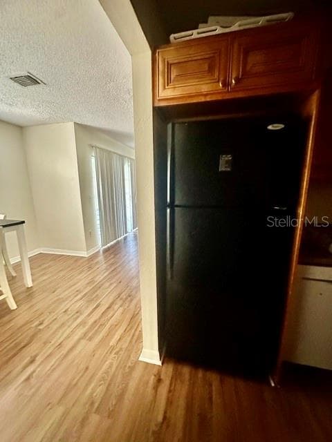 4007 VERSAILLES DRIVE — photo 11 of 25