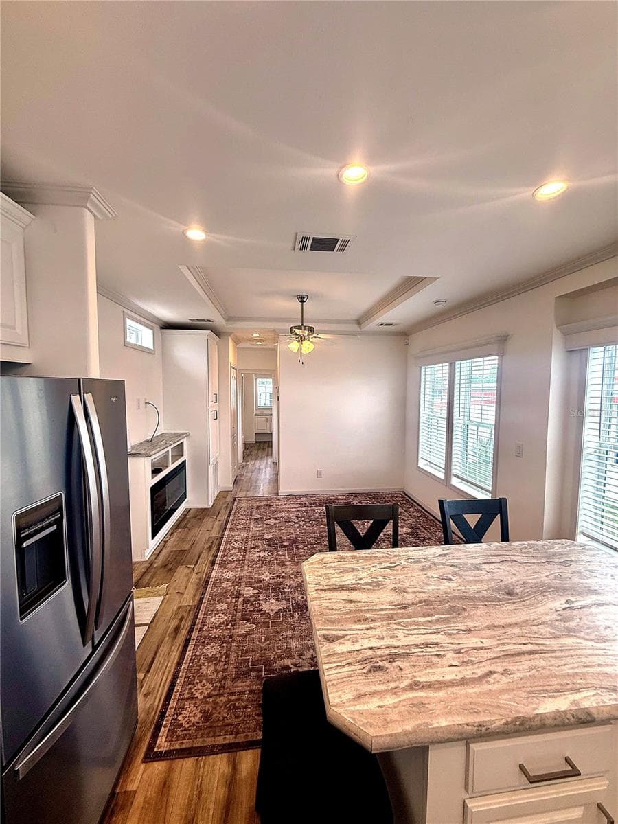 7060 FAIRVIEW VILLAGE CIRCLE — photo 11 of 44