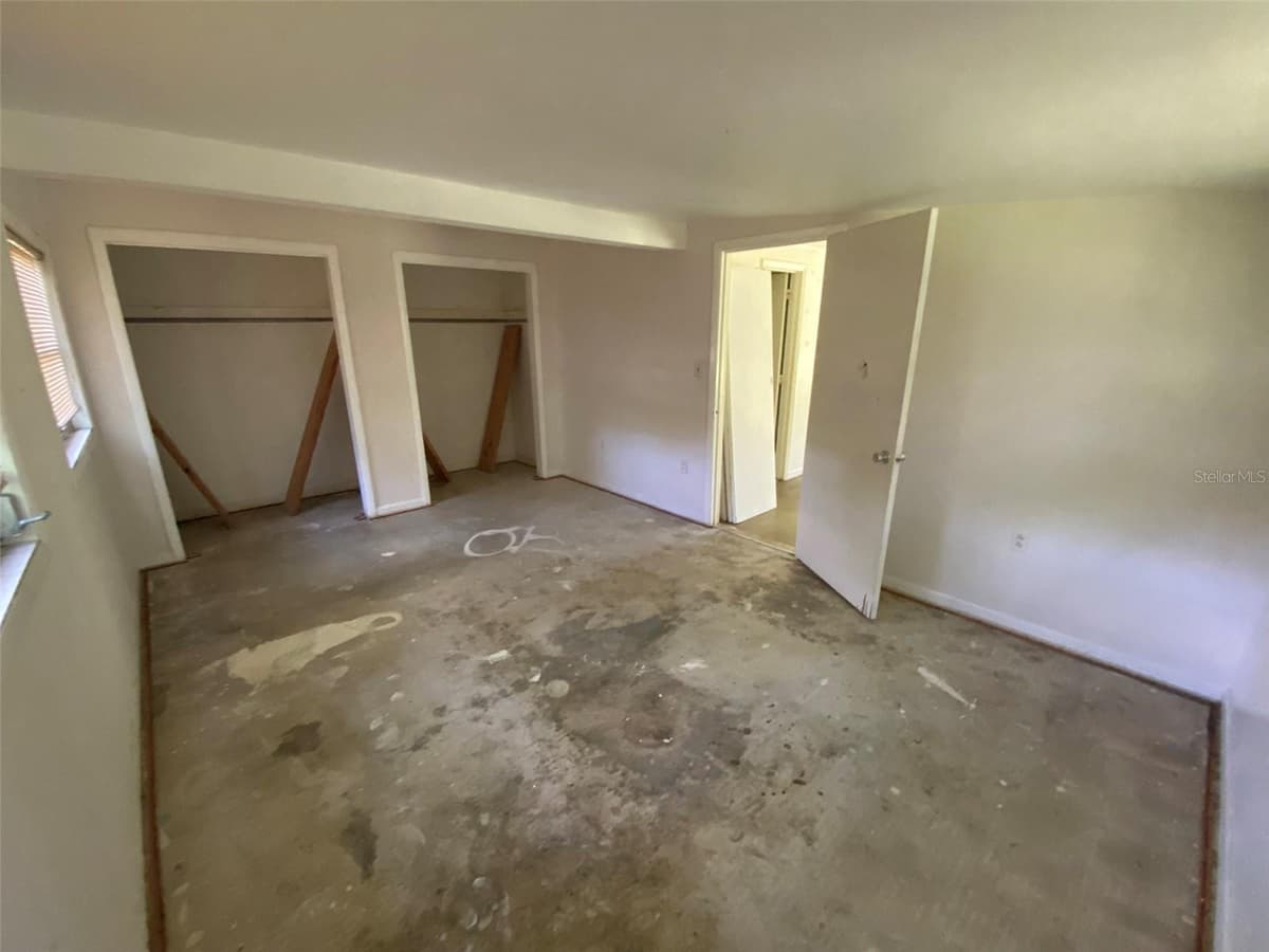 2122 RIDGE DRIVE — photo 12 of 26