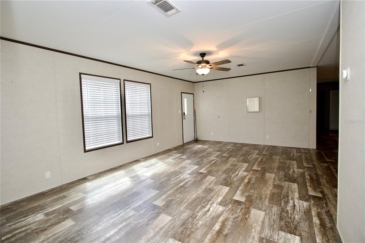 9669 MARLEY AVENUE — photo 14 of 22