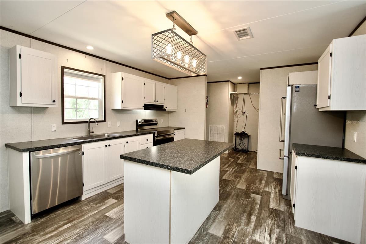 9669 MARLEY AVENUE — photo 7 of 22