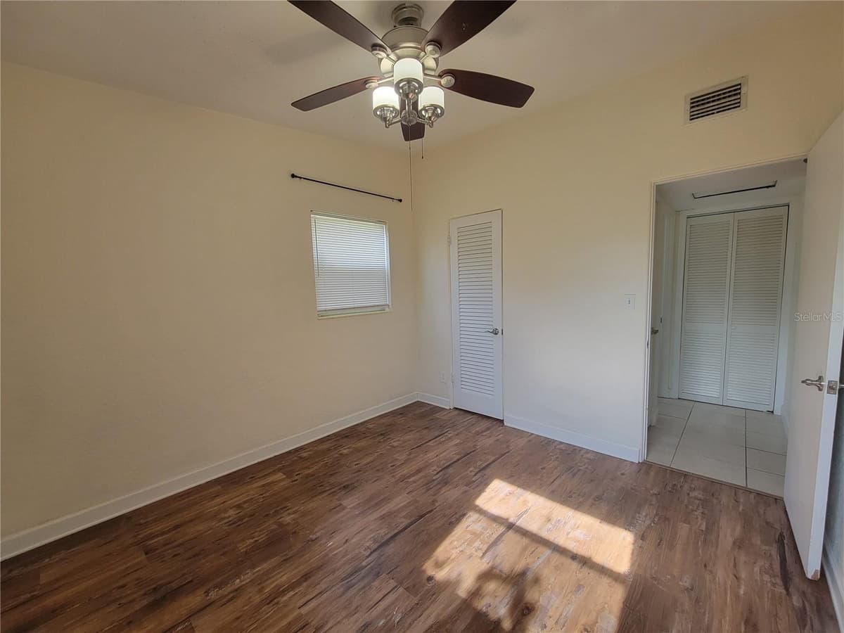 6711 DARTMOUTH AVENUE — photo 12 of 19