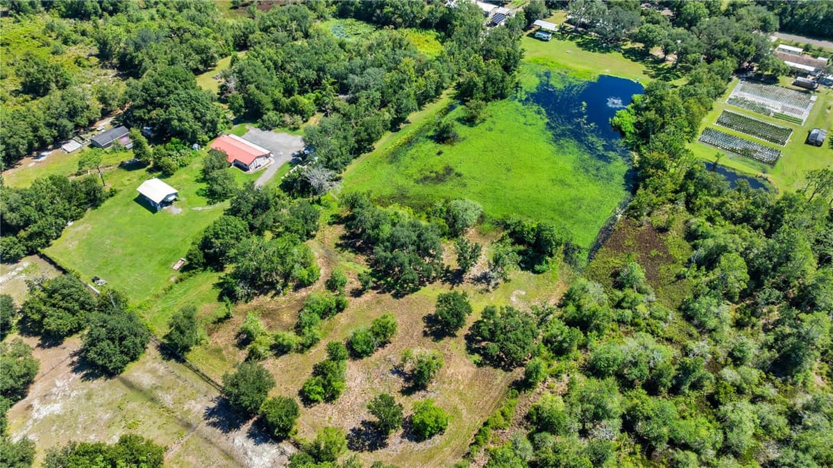 5753 DORMANY ROAD — photo 50 of 66
