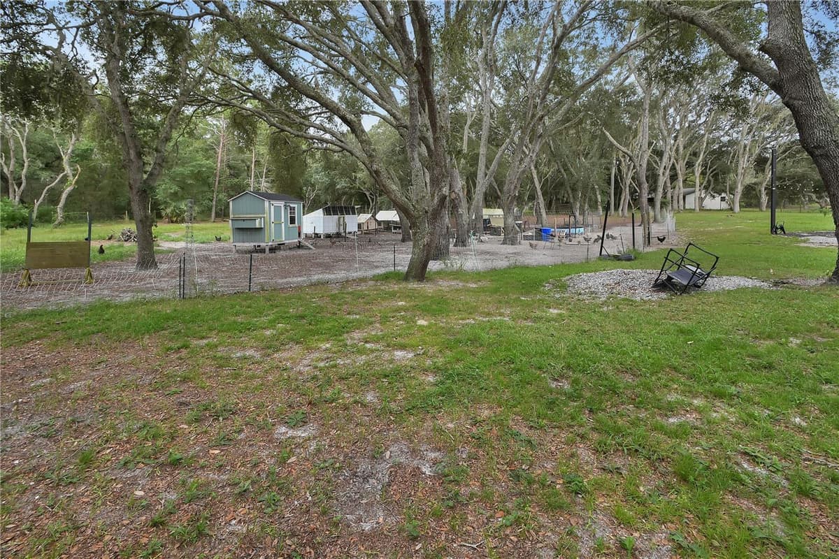 400 FOOTHILL FARMS ROAD — photo 4 of 52