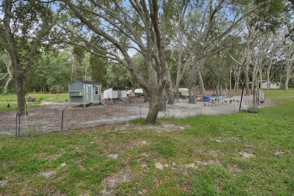 400 FOOTHILL FARMS ROAD — photo 51 of 52