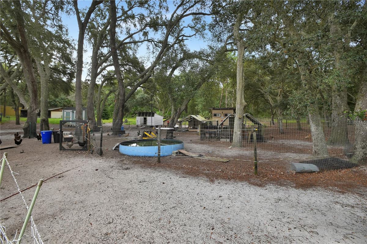 400 FOOTHILL FARMS ROAD — photo 39 of 52