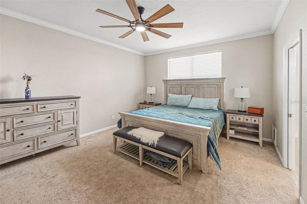 6980 ULMERTON ROAD — photo 18 of 36