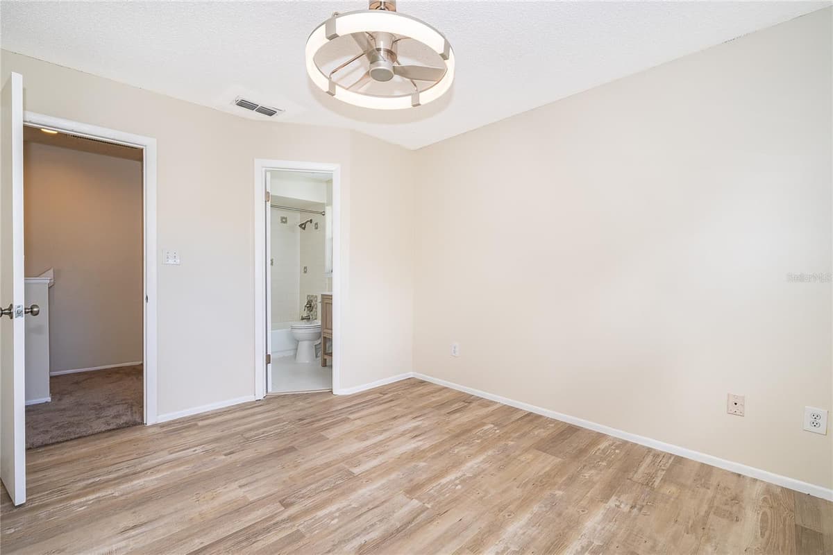 508 HIGHLAND AVENUE — photo 17 of 31