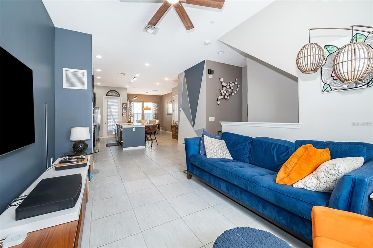 727 CATALONIA COVE — photo 8 of 23