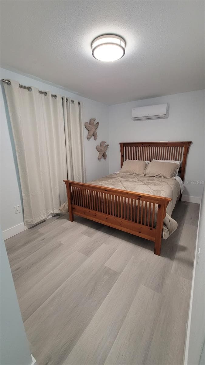 3810 45 TH AV — photo 15 of 19