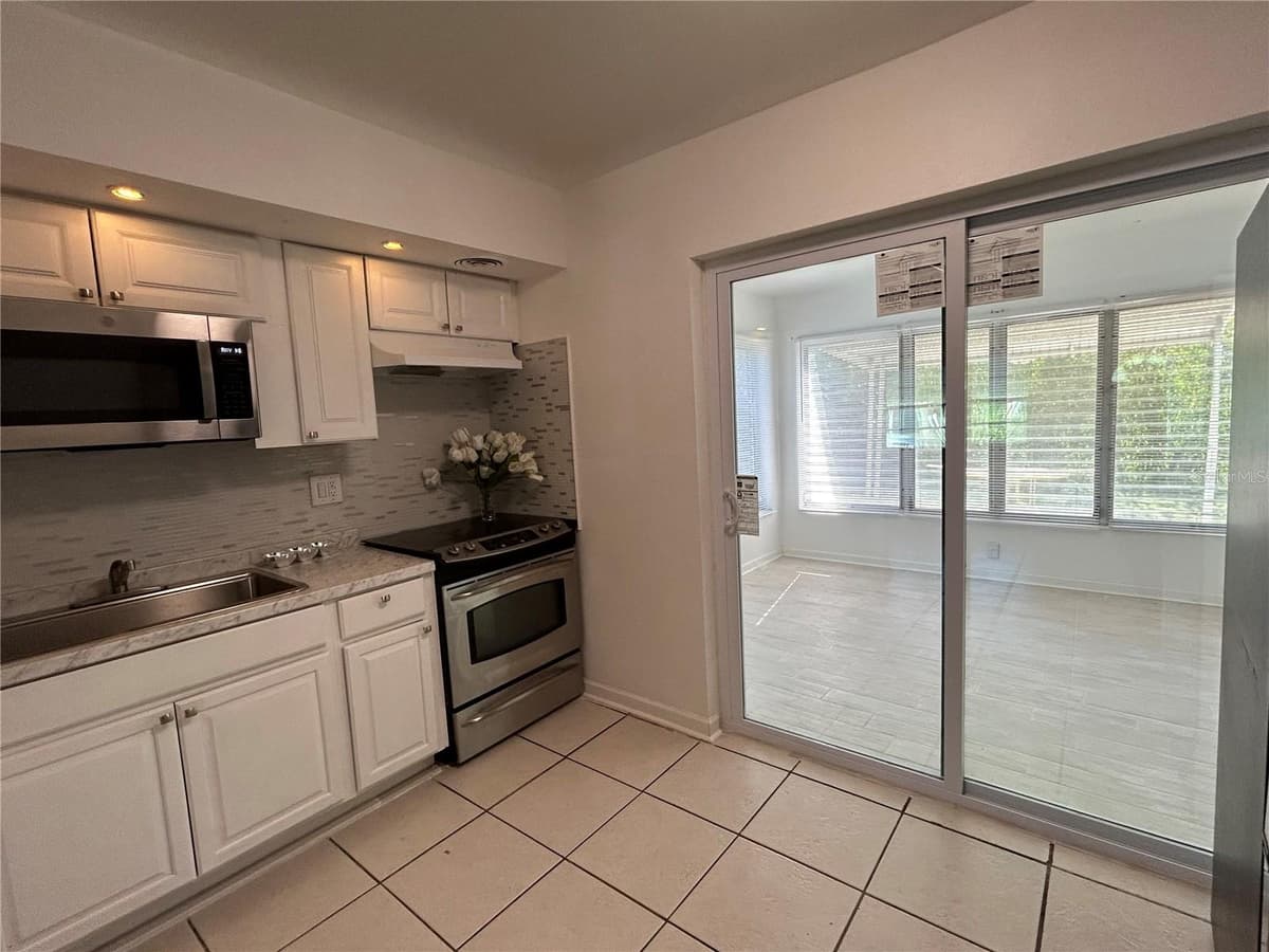 7313 ROYAL PALM DRIVE — photo 8 of 15