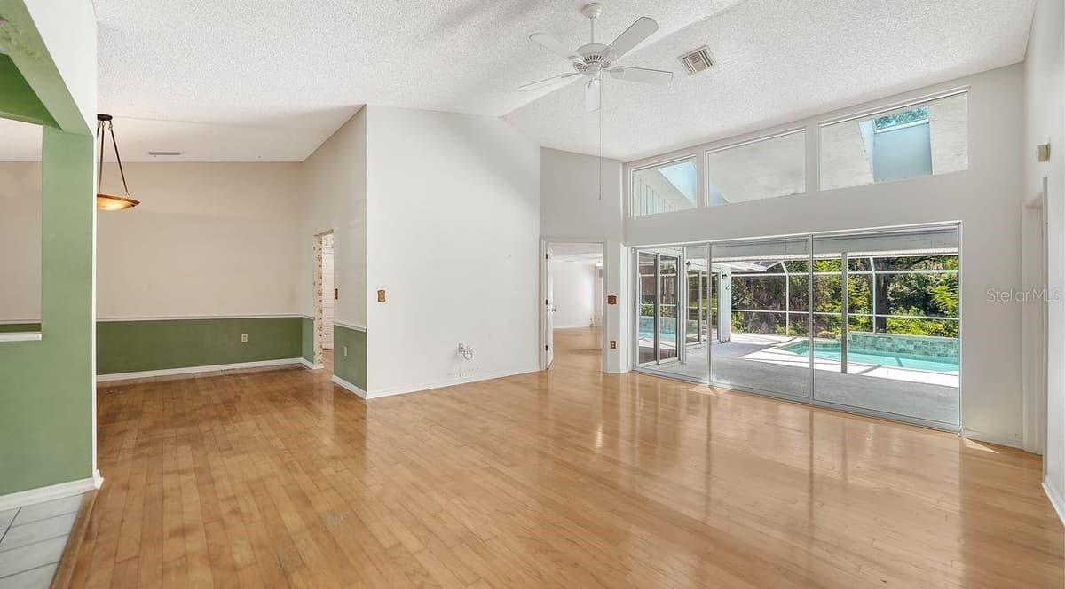 4481 OAK VIEW DRIVE — photo 5 of 48