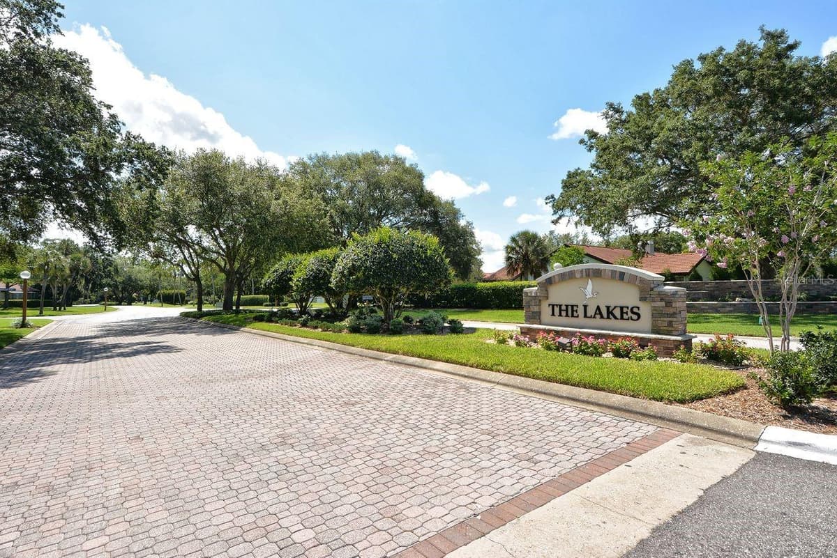 4481 OAK VIEW DRIVE — photo 40 of 48